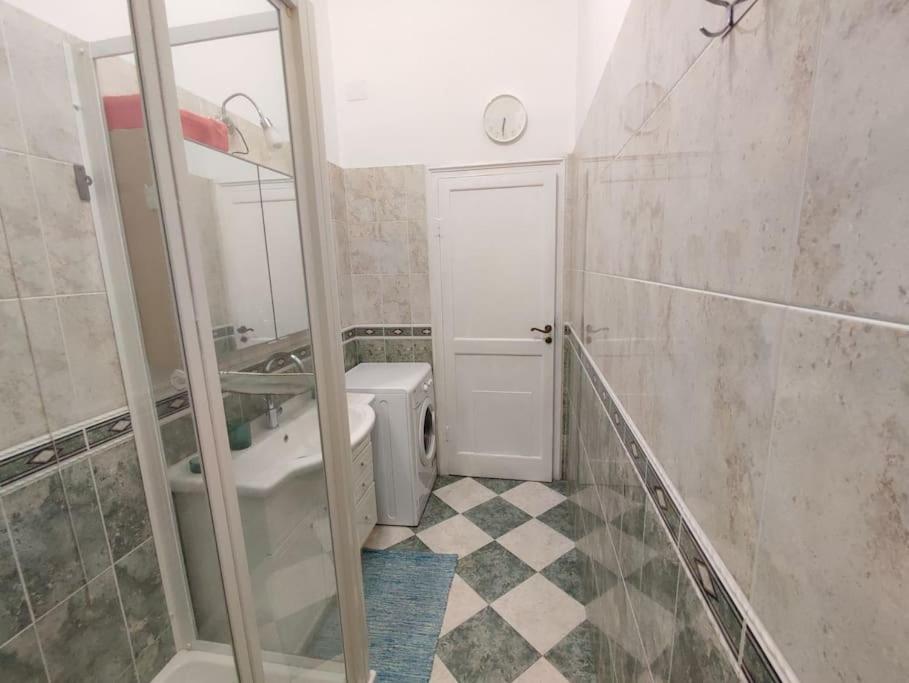 Lucia Appartamento Uso Esclusivo - Aeroporto Genova Sestri Ponente Ngoại thất bức ảnh